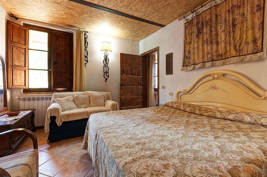 Appartamenti Alcantara E Damasco Abbadia di Montepulciano Quarto foto