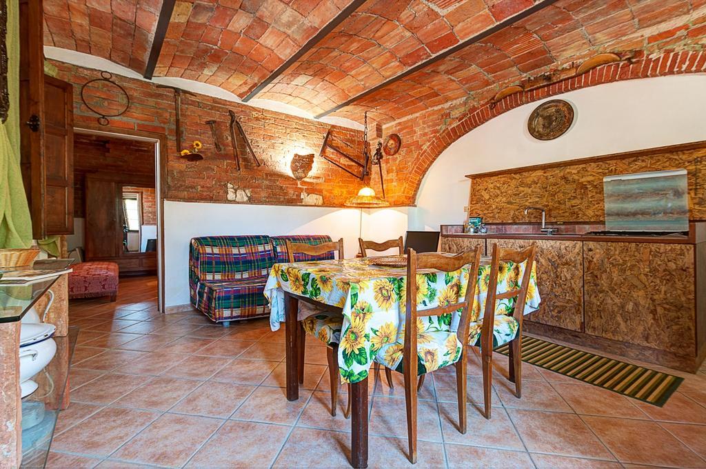 Appartamenti Alcantara E Damasco Abbadia di Montepulciano Quarto foto